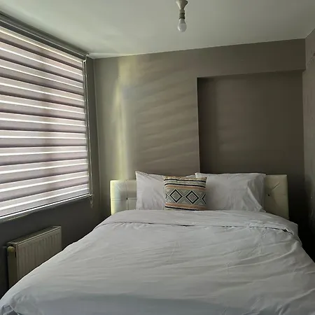 No 19 Pendik 11 Apartment